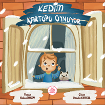 Kedim Kar Topu Oynuyor
